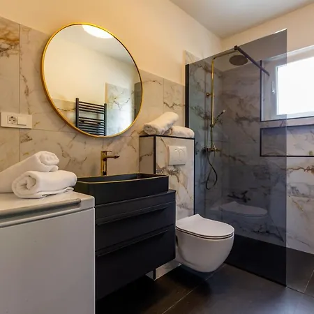 Luxury Hedone Near The Bridge With Private Zone Apartament