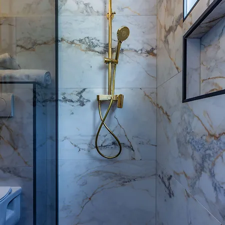 Luxury Hedone Near The Bridge With Private Zone Apartament