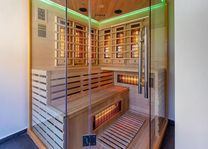 Luxury Hedone Near The Bridge With Private Zone Zara